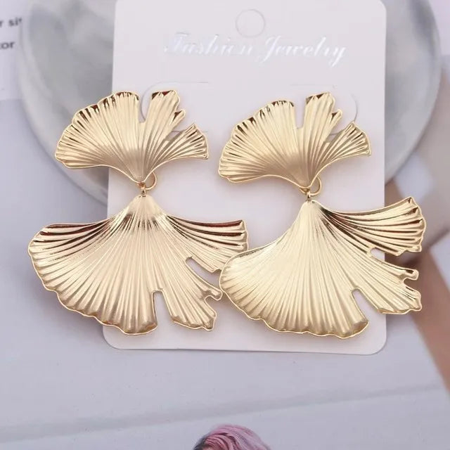 Moda geometrica color oro Ginkgo Biloba forma di foglia orecchino a goccia personalità creativa semplice punk donna ciondola gioielli orecchino