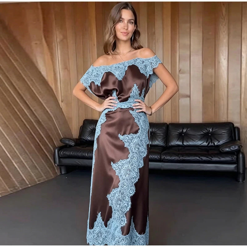 Elegante Abito Lungo da Donna con Pizzo e Patchwork, Vestito Urbano con Collo Asimmetrico e Maniche Corte, Stile Impero, Collezione Estate 2026