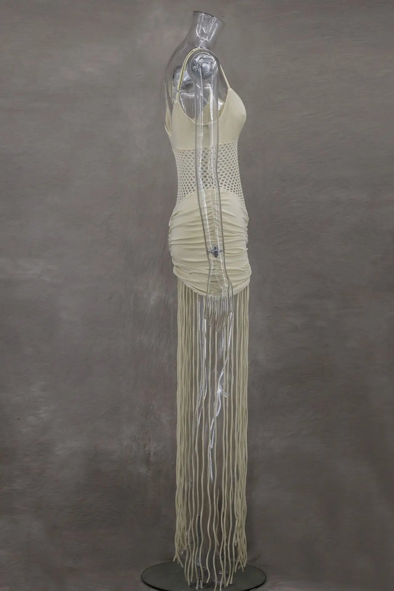 Abito con fionda con giunture sull'orlo con nappa Abito da donna sexy con vita scava fuori Abiti aderenti pieghettati elasticizzati Abito da spiaggia estivo solido femminile