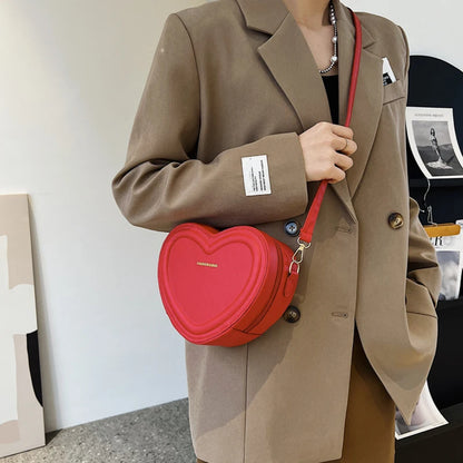Borse a tracolla a forma di cuore di vendita calda per le borse a tracolla in pelle PU solida da donna