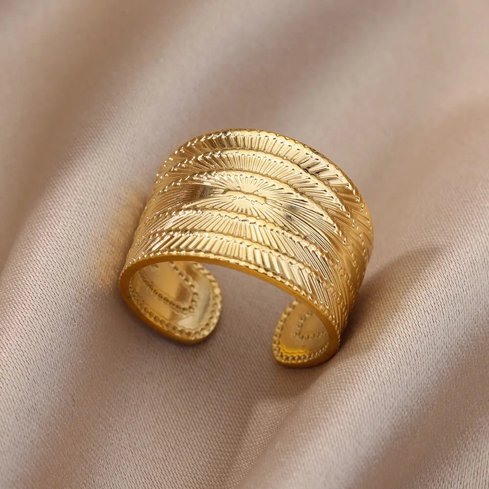 Anelli in acciaio inossidabile 316L per le donne Colore oro Non sbiadisce mai Anelli classici di lusso Anelli per coppie di nozze Gioielli Spedizione gratuita