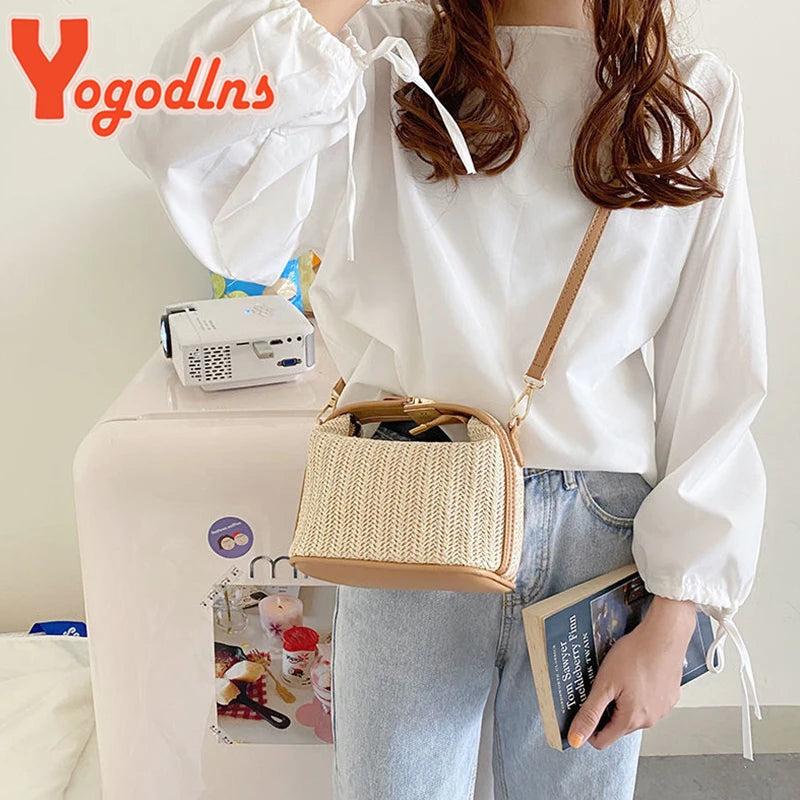 Yogodlns Borsa estiva piccola in paglia Borsa a tracolla alla moda Borsa a tracolla a secchiello intrecciata Borsa da spiaggia casual al mare Borsa con manico per ragazze