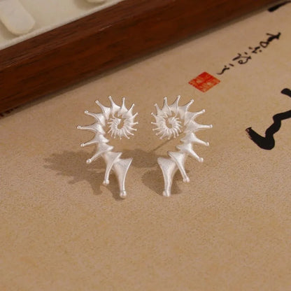 Nuovi orecchini a bottone in argento antico con personalità di conchiglia stereo gotica per uomo donna Ognissanti gioielli punk regalo accessorio per le vacanze