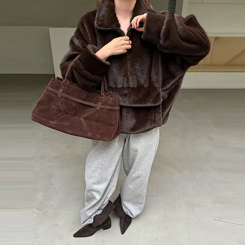 Cappotto da donna in pelliccia sintetica marrone con cappuccio Giacca da tasca a maniche lunghe di lusso oversize Lady 2025 Autunno Inverno Chic Street Capispalla