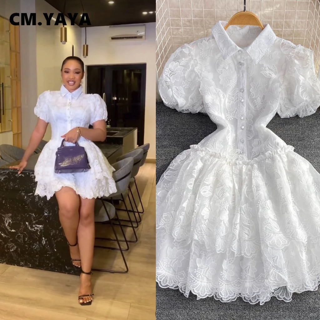 CM.YAYA Mini abito a strati a trapezio con ricamo in pizzo a maniche corte da donna 2025 Abiti da sera sexy dolci ed eleganti per feste