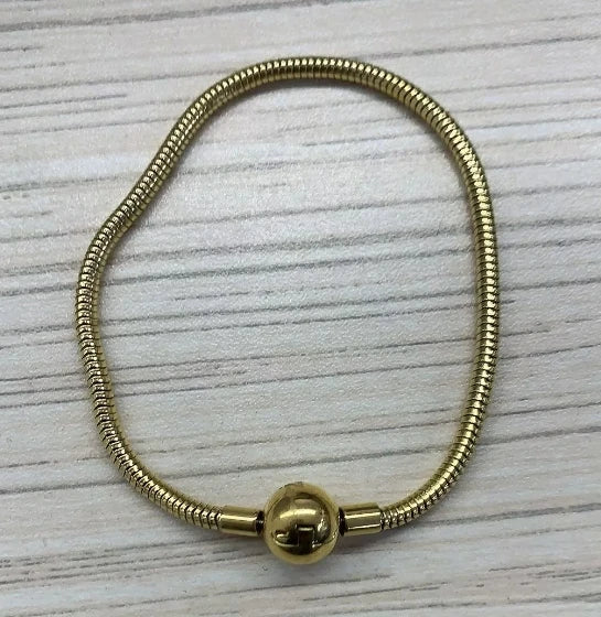 Bracciale a catena con ciondolo a forma di cuore o rotondo in acciaio inossidabile