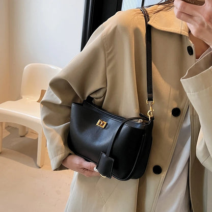 Borse a tracolla ascellari di lusso di marca MOODS per le donne Cartelle a tracolla con doppia tracolla per armadietto 2025 Borse estive di ultime del designer