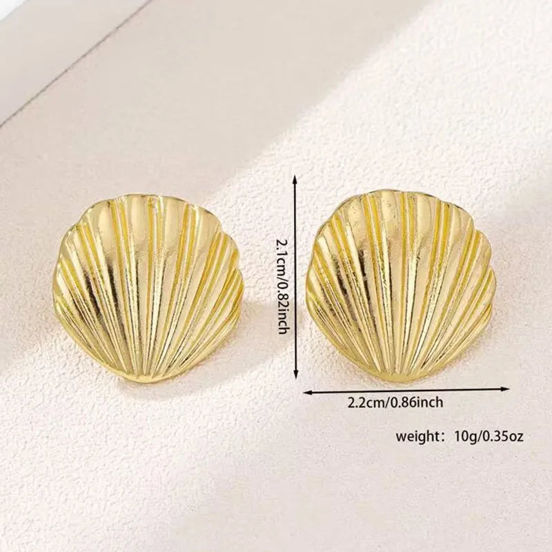 Nuova esagerazione Orecchini a bottone con texture di conchiglia dell'oceano per le donne Accessori alla moda Personalizzazione Orecchini gioielli Abbigliamento quotidiano