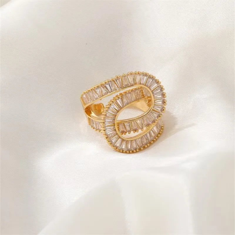 Nuovo Design Anelli di Zircone per Le Donne Ragazze Cubic Zirconia Anello in Acciaio Inossidabile 2023 di Tendenza di Lusso di Cerimonia Nuziale Estetica Gioielli Anelli