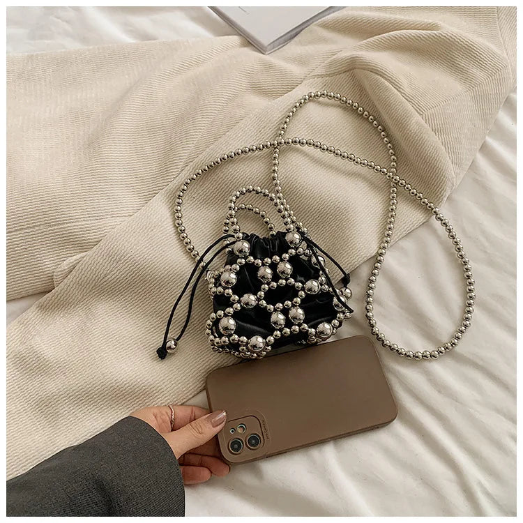 2024 estate piccole borse a tracolla per le donne Fine Fashion Hollow Pearl Beaded Weave Mini borse Trendy Party Prom frizioni borse