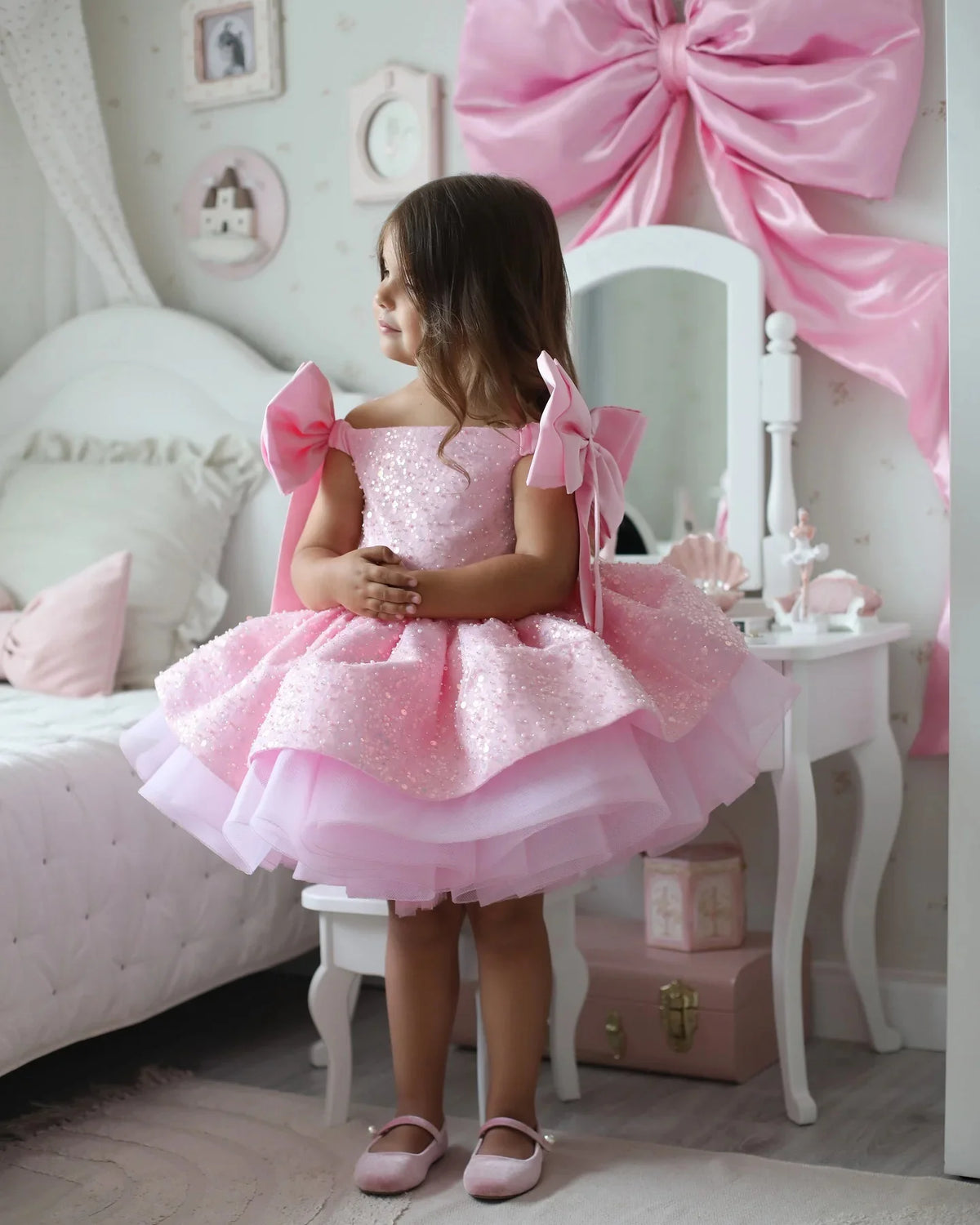 Abiti da ragazza di fiore rosa personalizzati per paillettes da sposa con fiocco al ginocchio Abito da prima comunione per festa di compleanno principessa carina