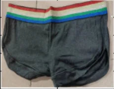 Pantaloncini stampati alla moda, pantaloni a tre quarti da corsa per sport e fitness a vita alta e sollevamento dei fianchi