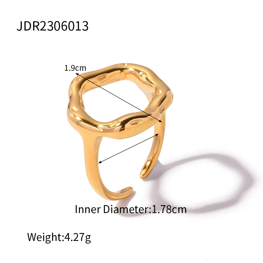Uworld Anello geometrico largo in acciaio inossidabile di alta qualità Colore oro 18 carati Impermeabile Moda minimalista Dichiarazione Gioielli con fascino Wome