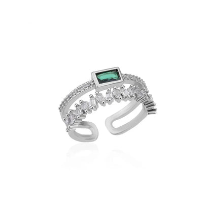 Classico anello retrò con zirconi a doppio strato verde chiaro, fede nuziale da donna in ottone placcato oro come regalo per mamma e amante