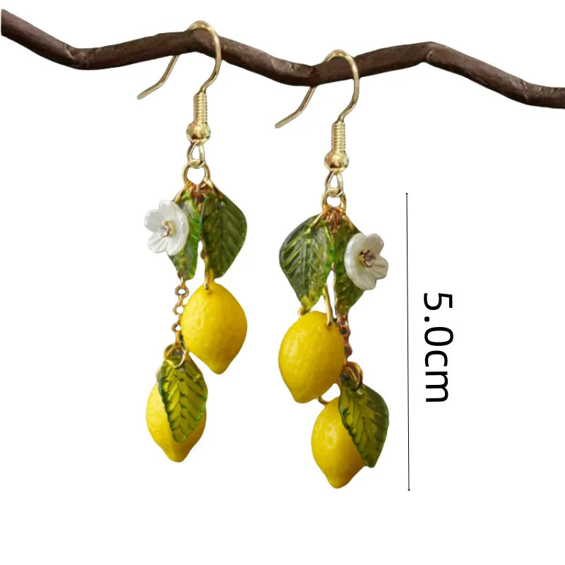 Boucles d'oreilles citron personnalisées avec long pompon, boucles d'oreilles pendantes fruits d'été, bijoux bohèmes polyvalents, cadeau pour femme