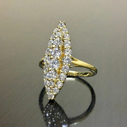 Huitan Fedi nuziali da donna alla moda Anelli color oro a forma di marchesa di moda Accessori per fedi nuziali di fidanzamento Gioielli di lusso